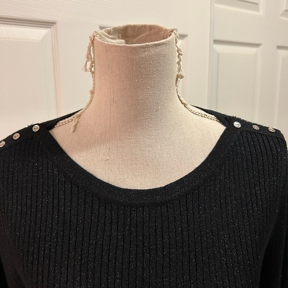 Lane Bryant Ribbed 3/4 sleeve sweater with silver sparkles. SZ 18, NWOT - Picture 3 of 8